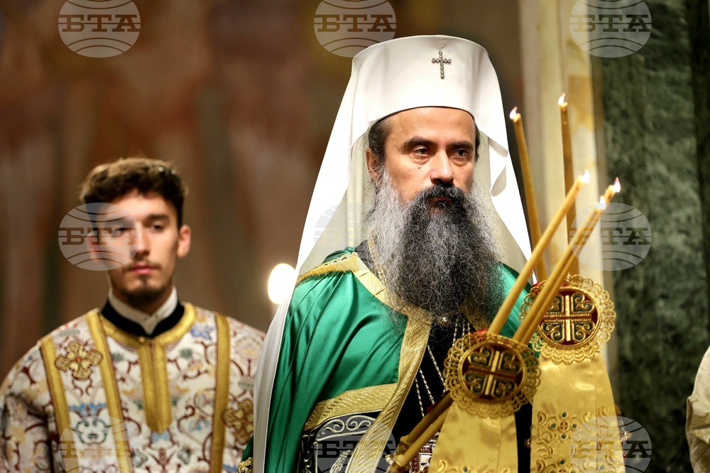 Пренасяне на честните мощи на св. Александър Невски - литургия