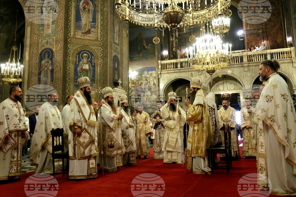 Пренасяне на честните мощи на св. Александър Невски - литургия
