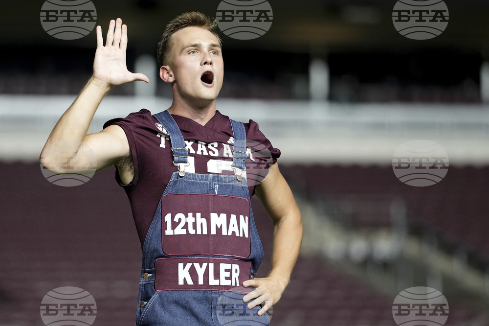 Texas A M Midnight Yell