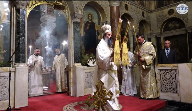 Патриарх Даниил отслужва света литургия за летния празник на катедралата "Св. Александър Невски"