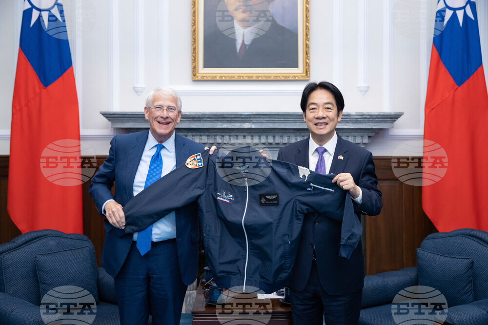 Taiwan US China Senators