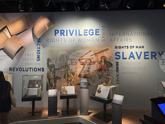 Trump Touring the Smithsonian