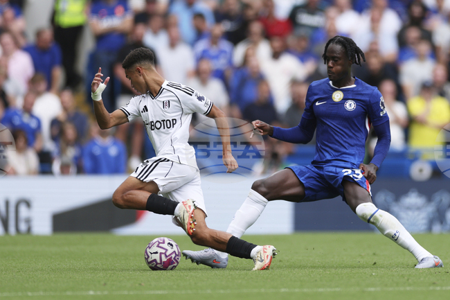 Голът на Джош Кинг срещу Челси беше отменен след намесата на ВАР, но бе избран за номер 1 за клуба за месец август 