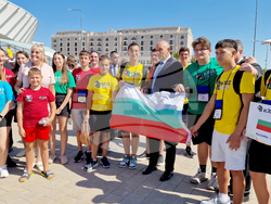 Шумен - Румен Радев - Европейска младежка олимпиада по информатика - откриване