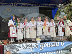 Село Говедарци - фолклорен фестивал „Дар от природата“