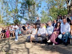 Село Побит камък - Румен Радев - събор
