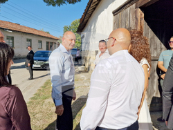 Село Побит камък - Румен Радев - събор