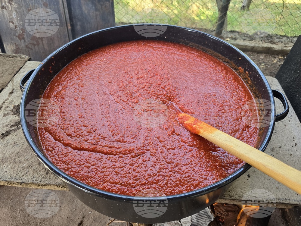 Село Логодаж - фестивал на лютеницата