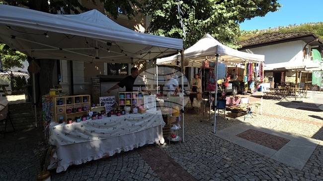 Творци от цялата страна се събраха „На Варошлийски раздумки“ в Ловеч