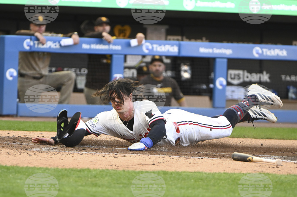 Padres Twins Baseball
