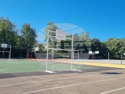 Търговище -дворът на Второ СУ -