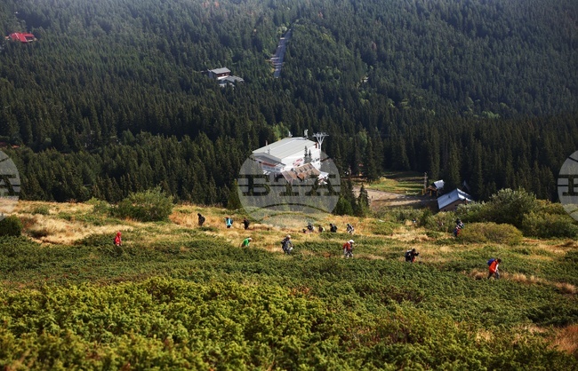 Добри са условията за туризъм в планините, съобщиха от Планинската спасителна служба на БЧК
