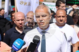 Сопот - „Възраждане" - протест