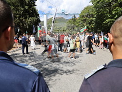 Сопот - „Възраждане" - протест