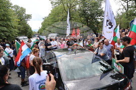 Сопот - „Възраждане" - протест