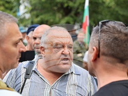 Сопот - „Възраждане“ и „Величие“ - протест