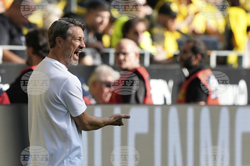 Треньорът на Борусия Дортмунд Нико Ковач предпочита отборът му е да е здраво стъпил на земята след силния старт