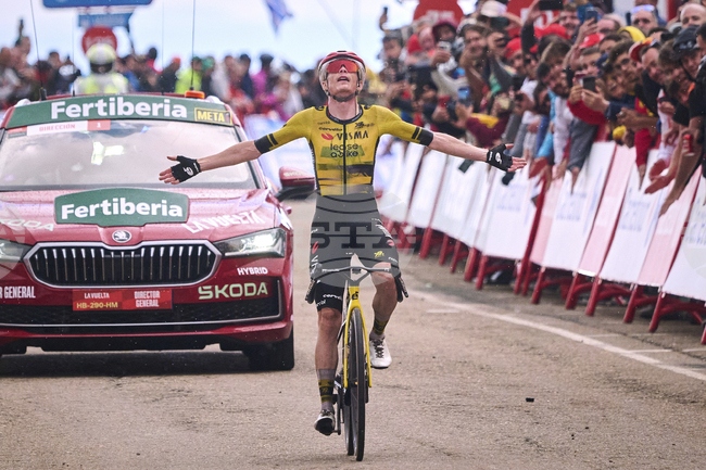 APTOPIX Spanish Vuelta Cycling