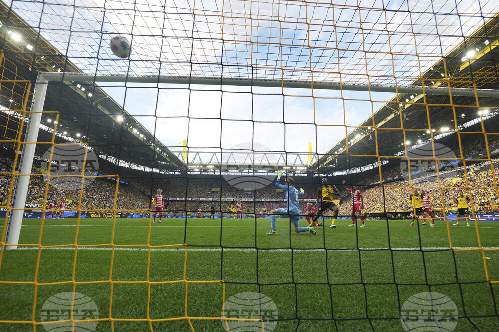 Следващият сезон в Бундеслигата ще започне по-късно от обичайното заради световното първенство по футбол