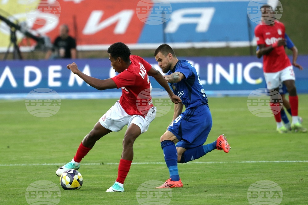 Щастлив съм, че играя в Европа, но много по-щастлив съм от важната роля, която имам в ЦСКА 1948, признава боливийският защитник Диего Медина