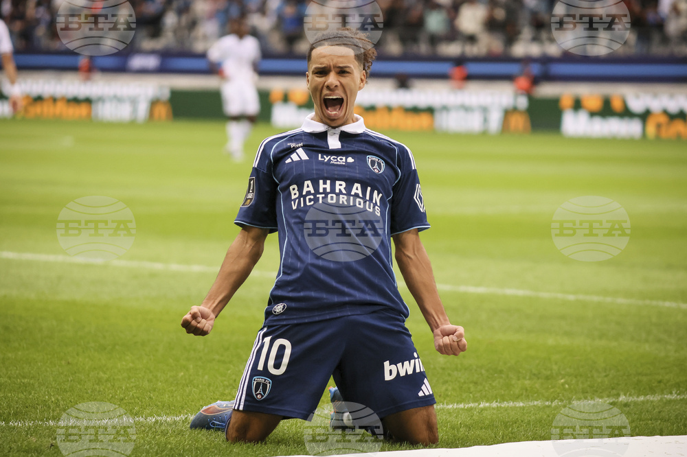 ФК Париж и Оксер завършиха без победител