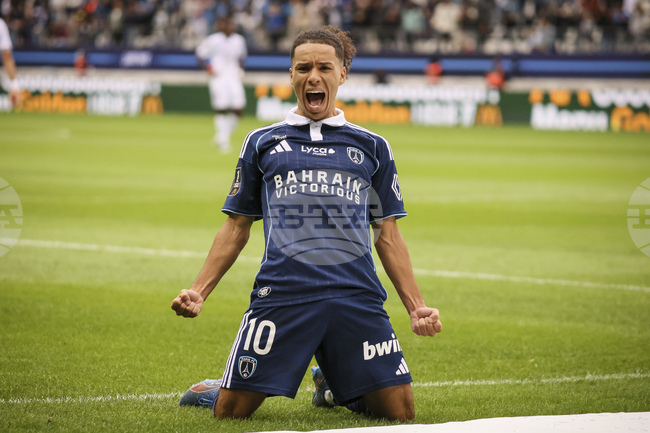 ФК Париж и Оксер завършиха без победител