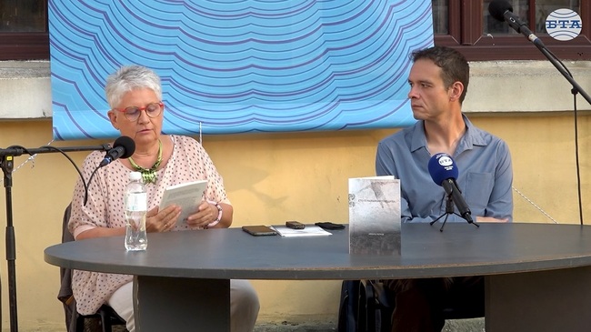 Никола Петров представи книгата си „Ето го разкаяния победител“ на „Аполония“