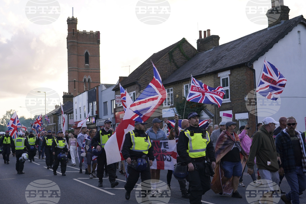  Британската общественост е по-строга към имиграцията от американците, показва ново проучване
