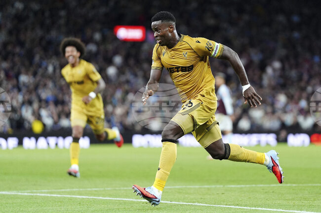 Ливърпул договори капитана на Кристъл Палас Марк Гехи и премина границата от половин милиард евро, дадени за нови играчи това лято