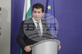 Кирил Петков - изявление