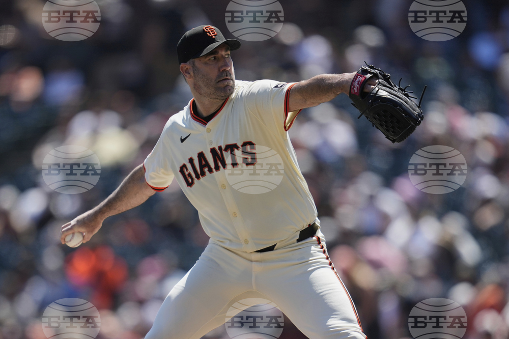 Orioles Giants Baseball