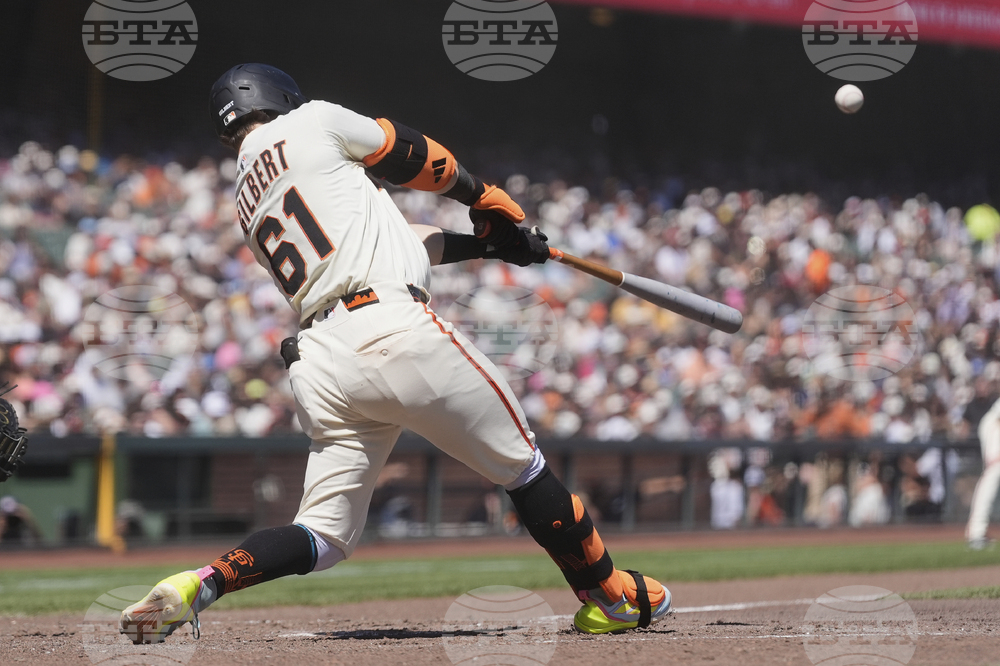 Orioles Giants Baseball