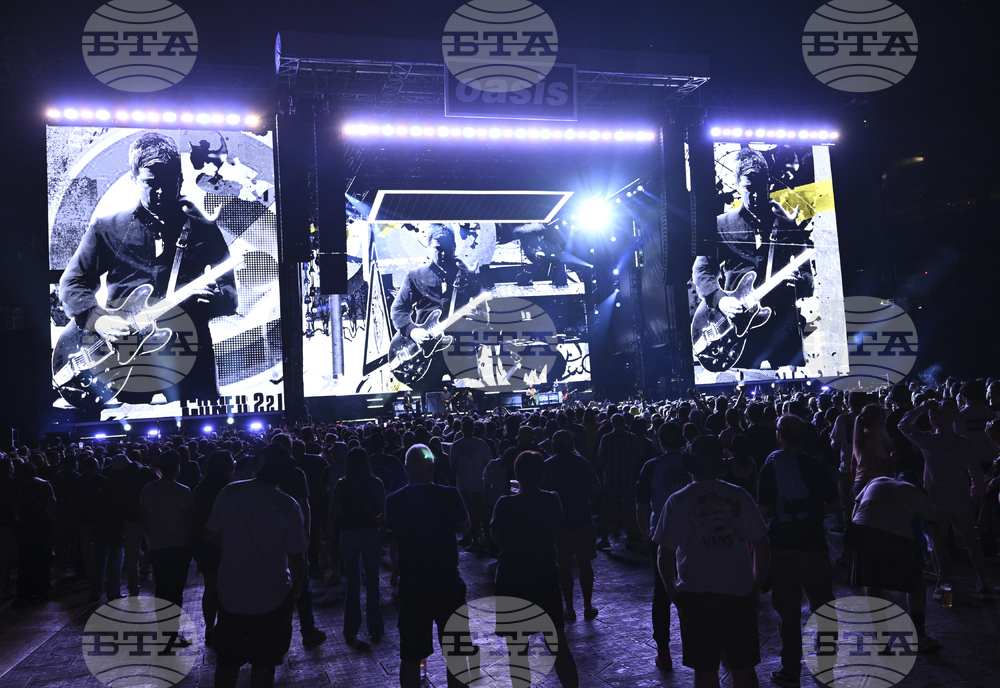 Oasis in Concert - New Jersey
