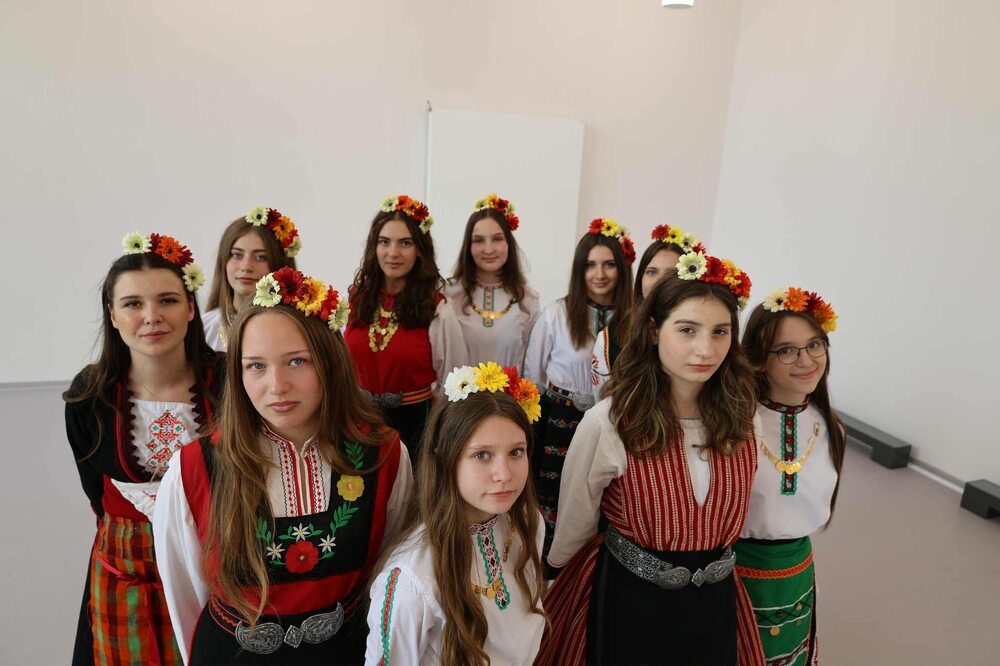 Концерт на представители от Детско-юношеския хор „Шарена гайда“ от Берлин, Германия, ще бъде организиран на 14 септември в Брамптън, Канада