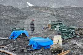 Ден 60 - Антарктика - Напредва изграждането на фундаментите на новия лабораторен блок