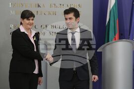 Кирил Петков - Лаура Кьовеши - изявления
