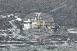 Ден 60 - Антарктика - Напредва изграждането на фундаментите на новия лабораторен блок