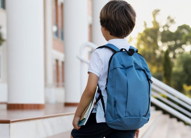 Семействата с първокласници трябва да ги подкрепят за успешната адаптация в новата училищна среда, съветват от асоциация "Родители"