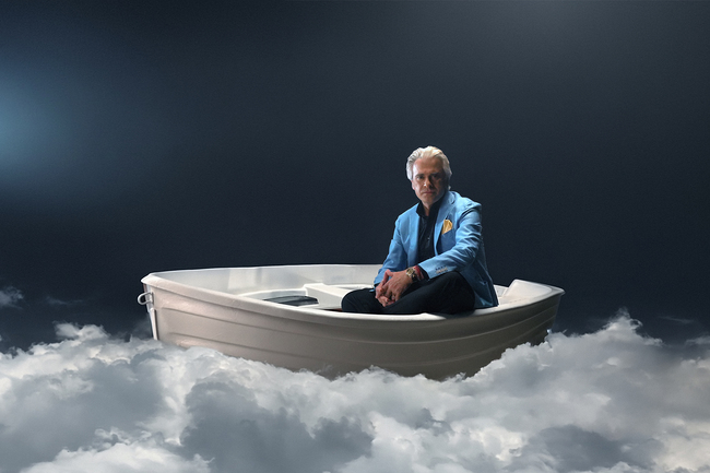 Орлин Горанов разказва за любовта в бъдеще време, в новата си песен