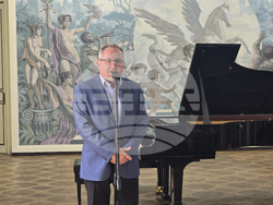 Добрич - Международен младежки музикален конкурс „Надежди, таланти, майстори“