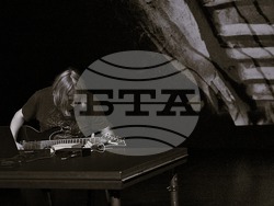 Музикантът Мирян Колев представя „Призрачни села“ в „Топлоцентрала“, снимка – екип Мирян Колев