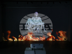 Васил Симитчиев - видеоинсталация - представяне