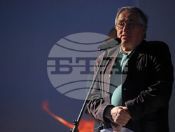 Васил Симитчиев - видеоинсталация - представяне