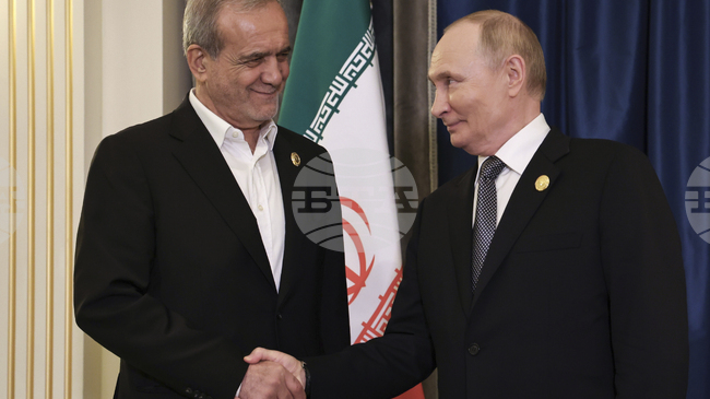 Иранският президент Пезешкиан разговоря по телефона с Путин за ядрената програма на Иран и войната в Украйна