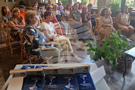 Търговище - Клара Армандова - роман - „Танцът на делфините“