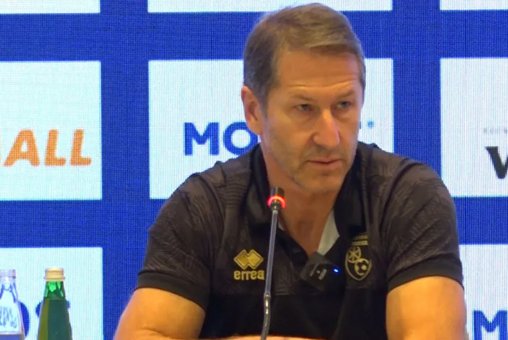 КосоваПрес: Не сме фаворити, но искаме да се класираме за Световното първенство, каза треньорът на националния отбор по футбол на Косово