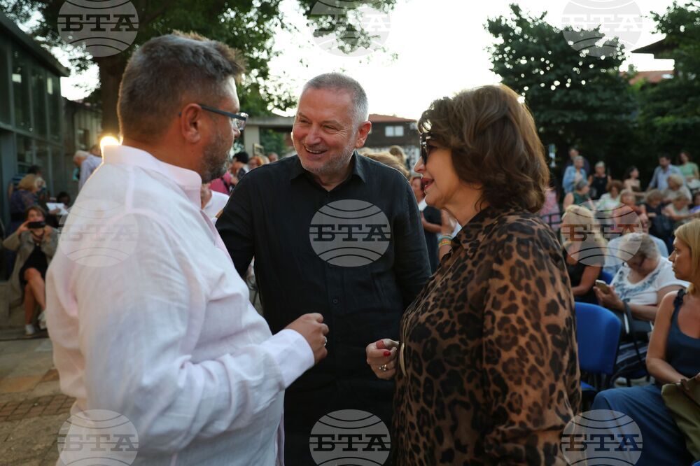 Созопол - Празници на изкуствата "Аполония" - Георги Господинов - "За прилива на минало" - среща с читатели