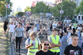 Сърбия - студенти и средношколци - протестна разходка