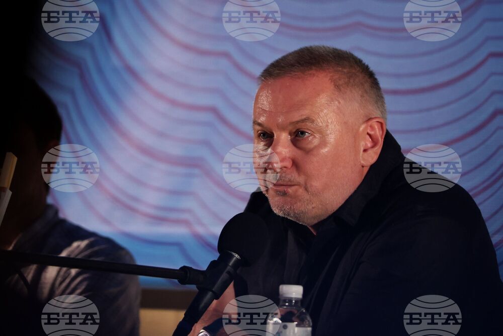 Созопол - Празници на изкуствата "Аполония" - Георги Господинов - "За прилива на минало" - среща с читатели