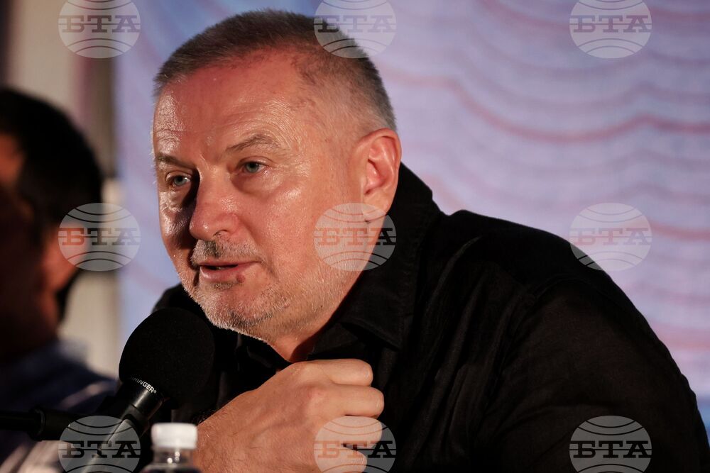 Созопол - Празници на изкуствата "Аполония" - Георги Господинов - "За прилива на минало" - среща с читатели